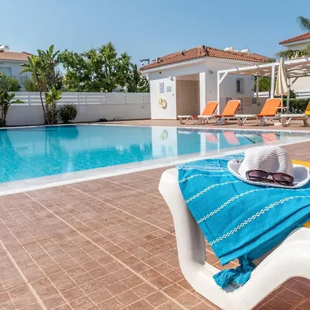 Mythical Sands Resort, Proteam Апартаменты *